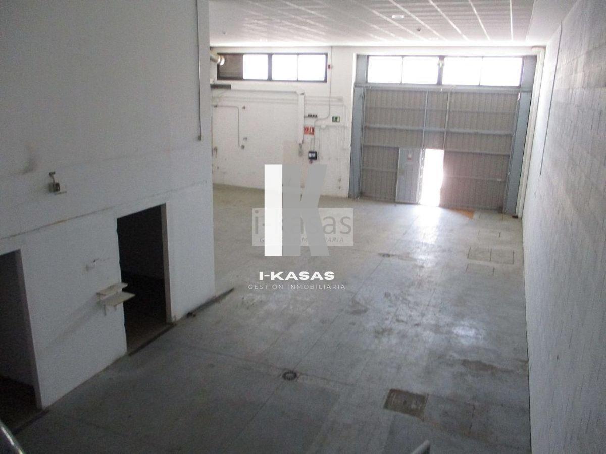 For sale of warehouse in Jerez de la Frontera
