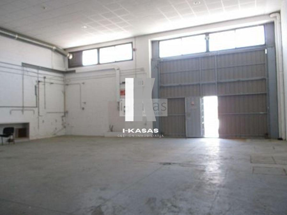 For sale of warehouse in Jerez de la Frontera