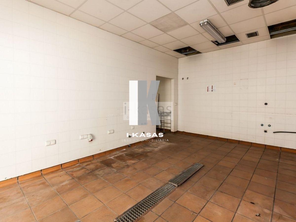 For sale of warehouse in Jerez de la Frontera