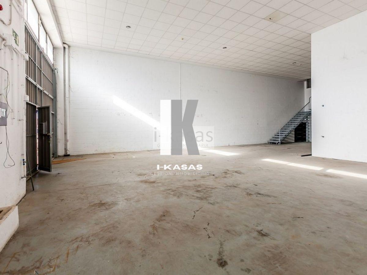 For sale of warehouse in Jerez de la Frontera