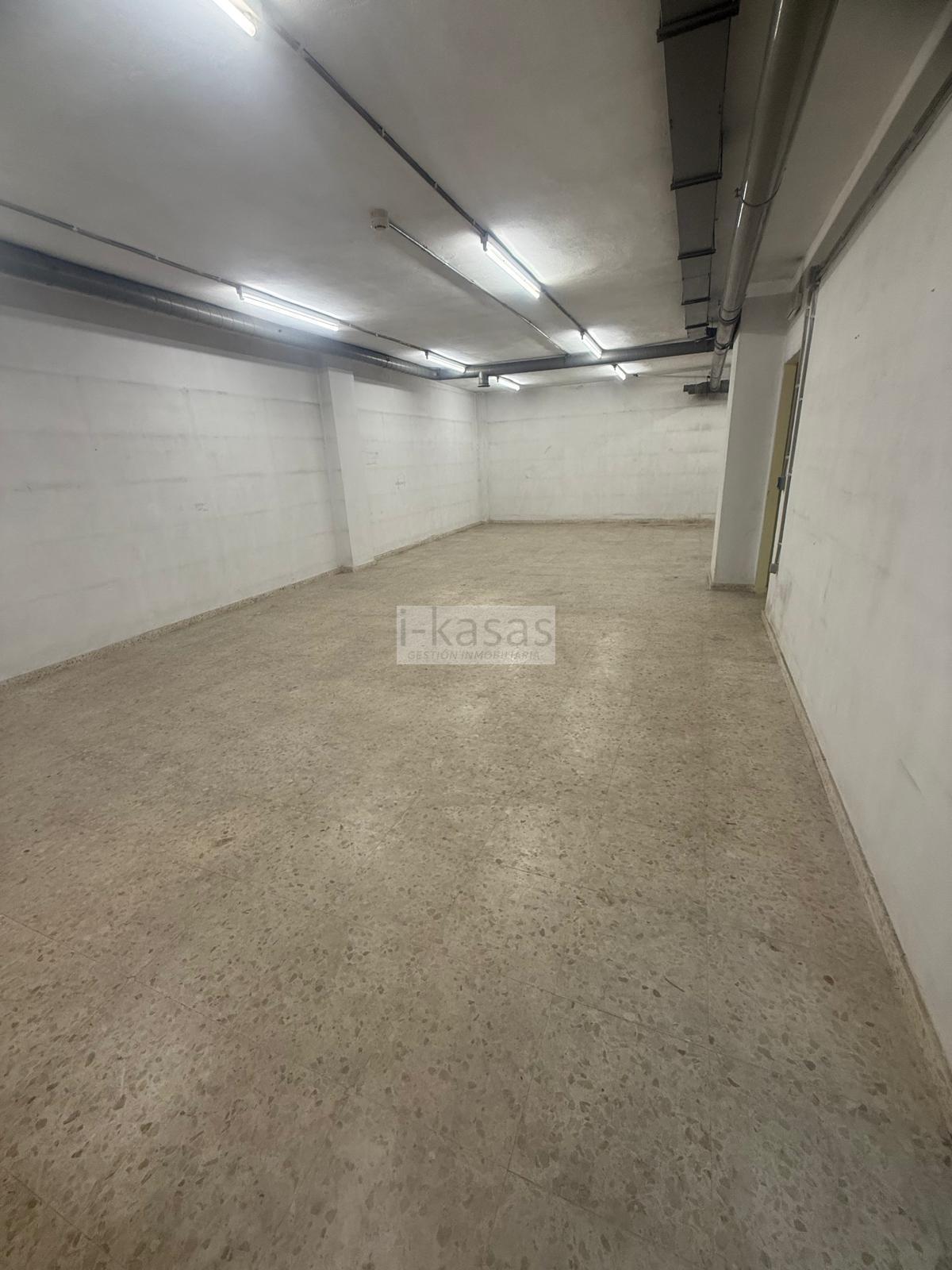 For rent of commercial in Jerez de la Frontera