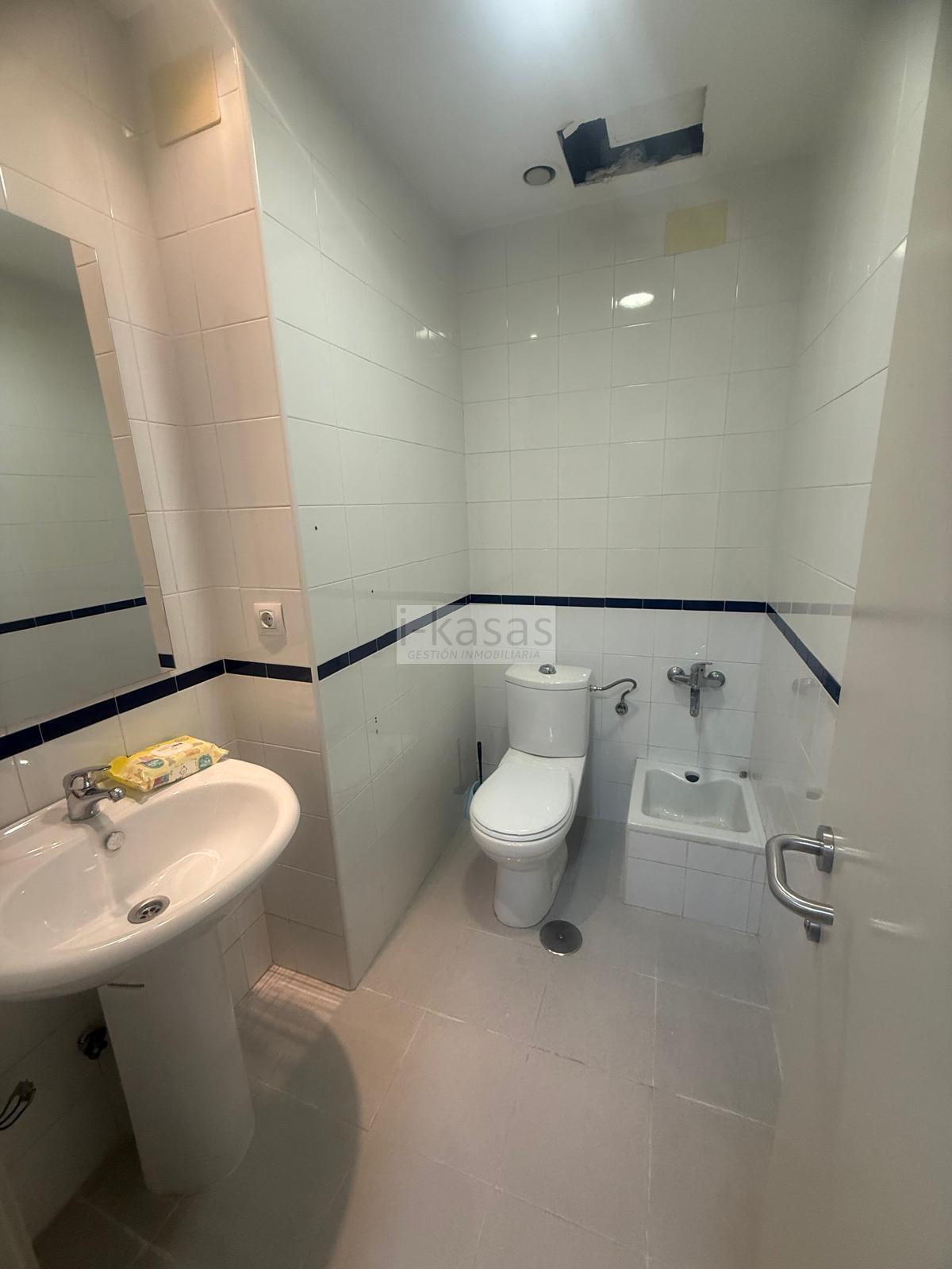 For rent of commercial in Jerez de la Frontera