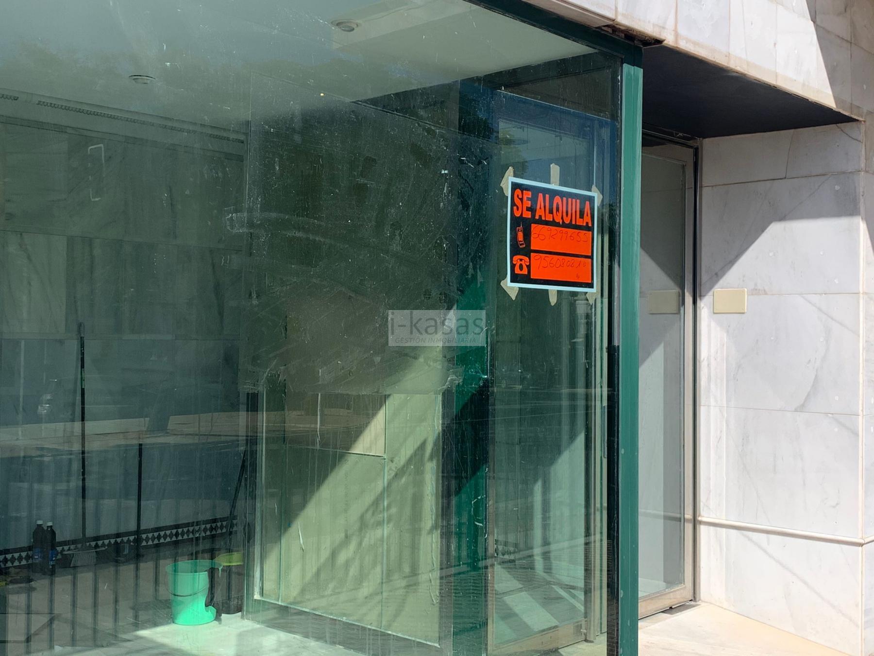 For rent of commercial in Jerez de la Frontera