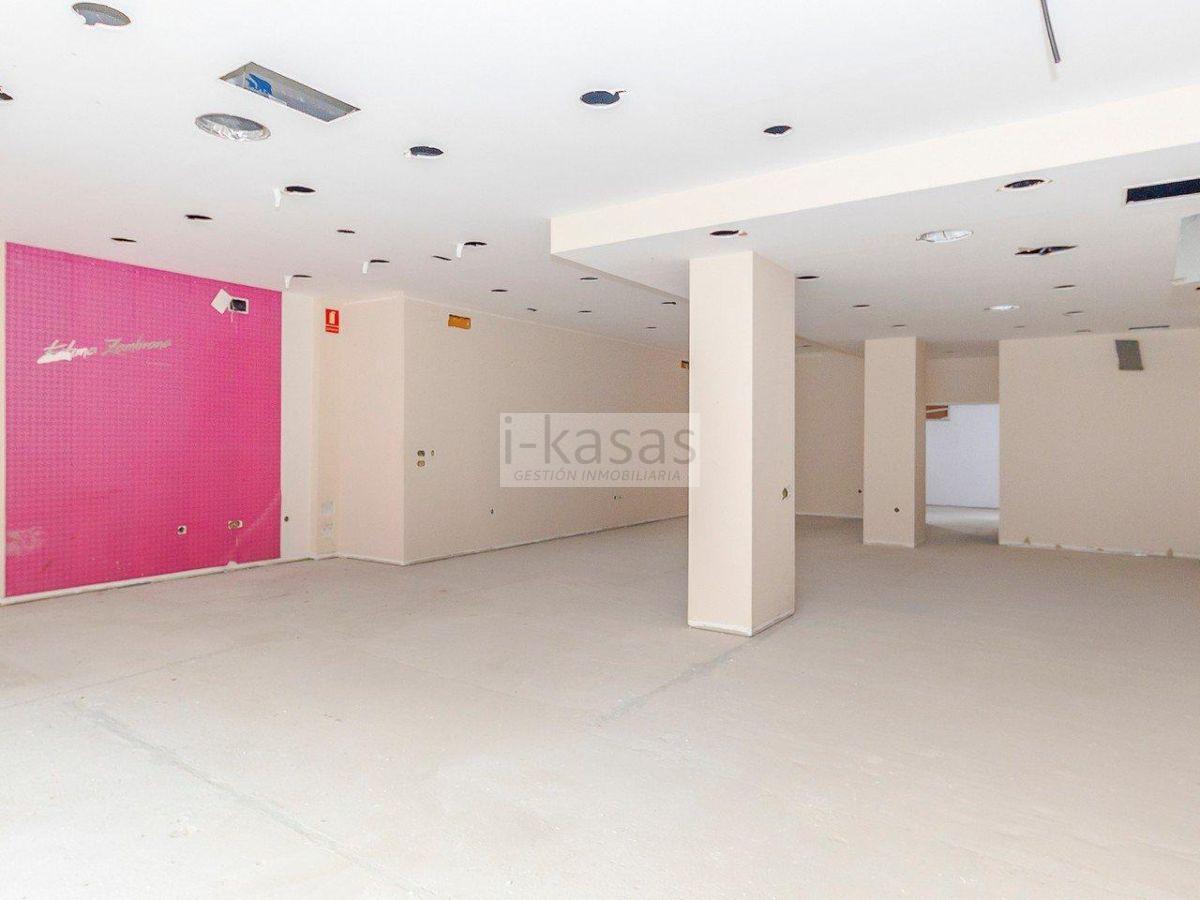 For sale of commercial in Jerez de la Frontera