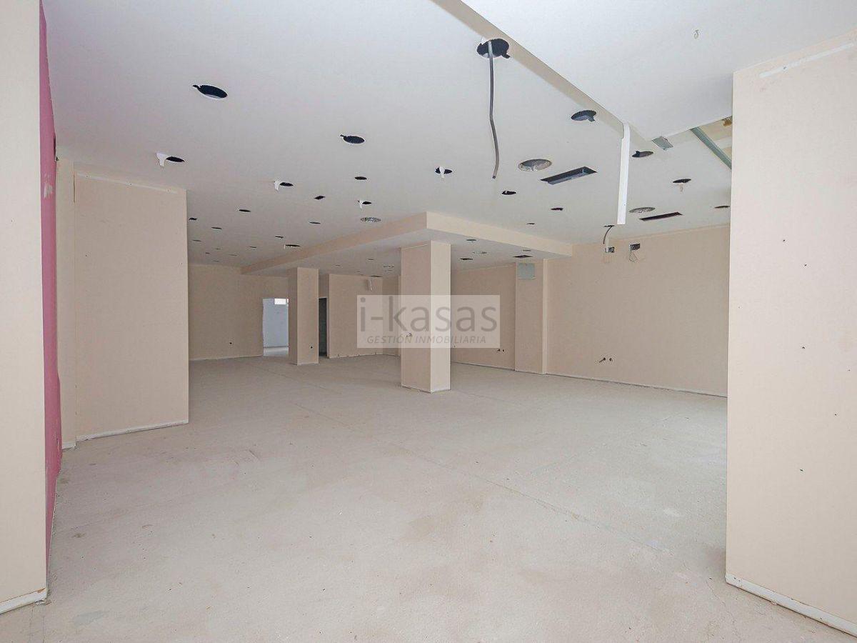 For sale of commercial in Jerez de la Frontera