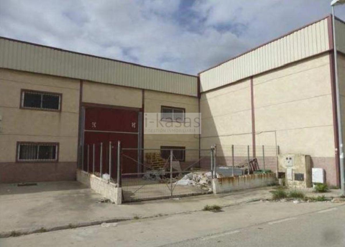 For sale of industrial plant/warehouse in Jerez de la Frontera