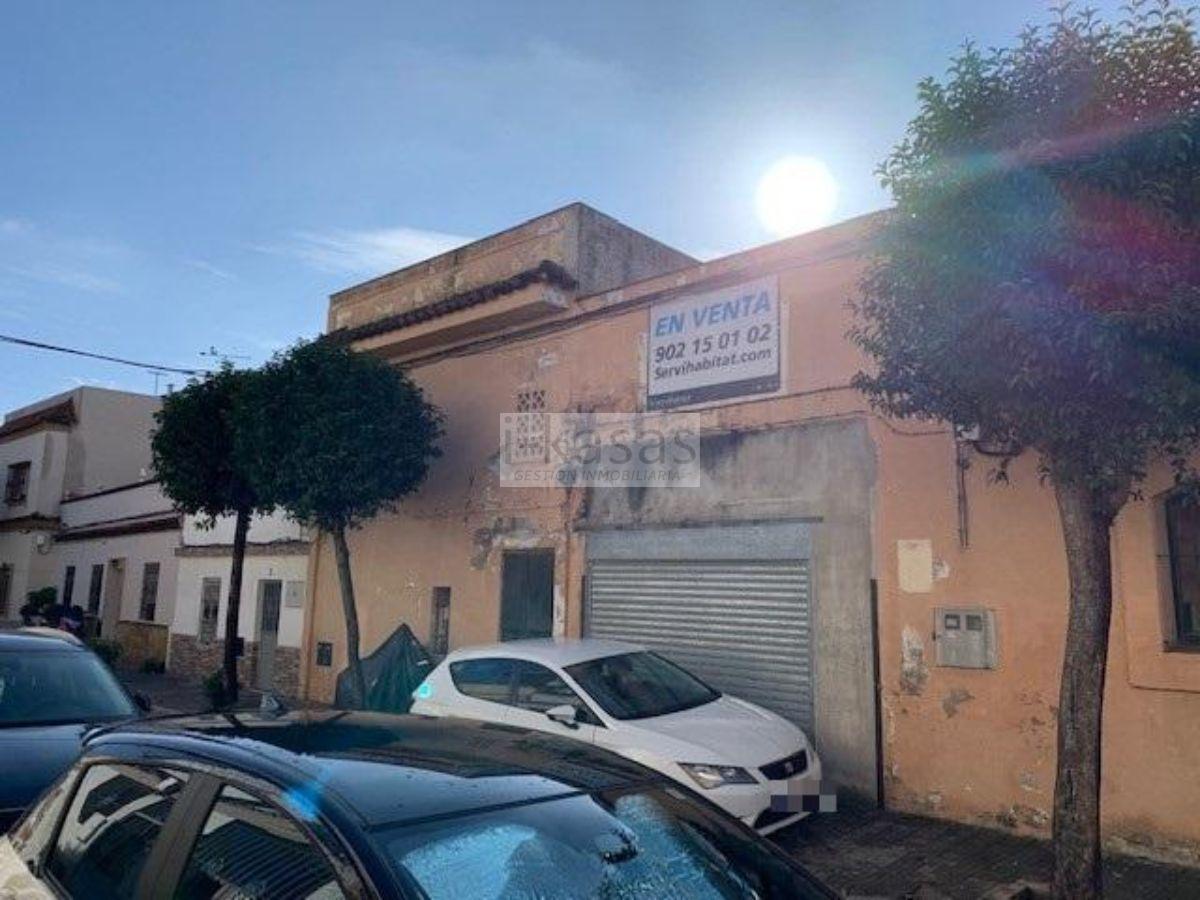 For sale of industrial plant/warehouse in Jerez de la Frontera
