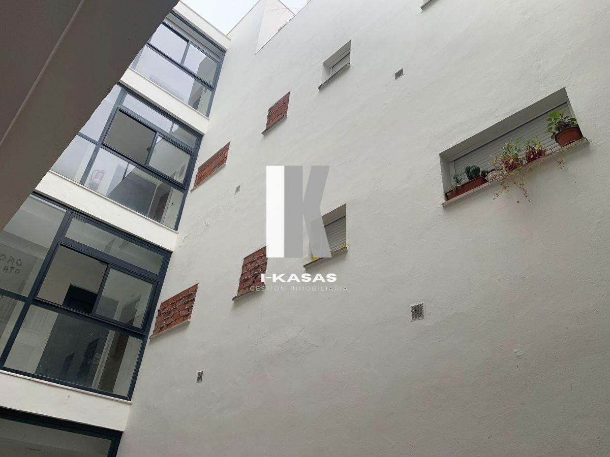 For sale of flat in Jerez de la Frontera