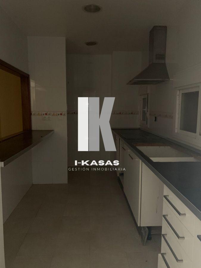 For sale of flat in Jerez de la Frontera