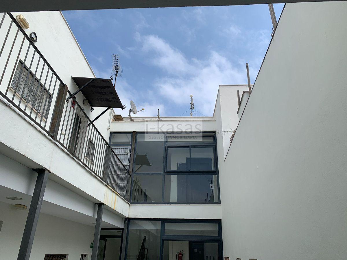 For sale of flat in Jerez de la Frontera