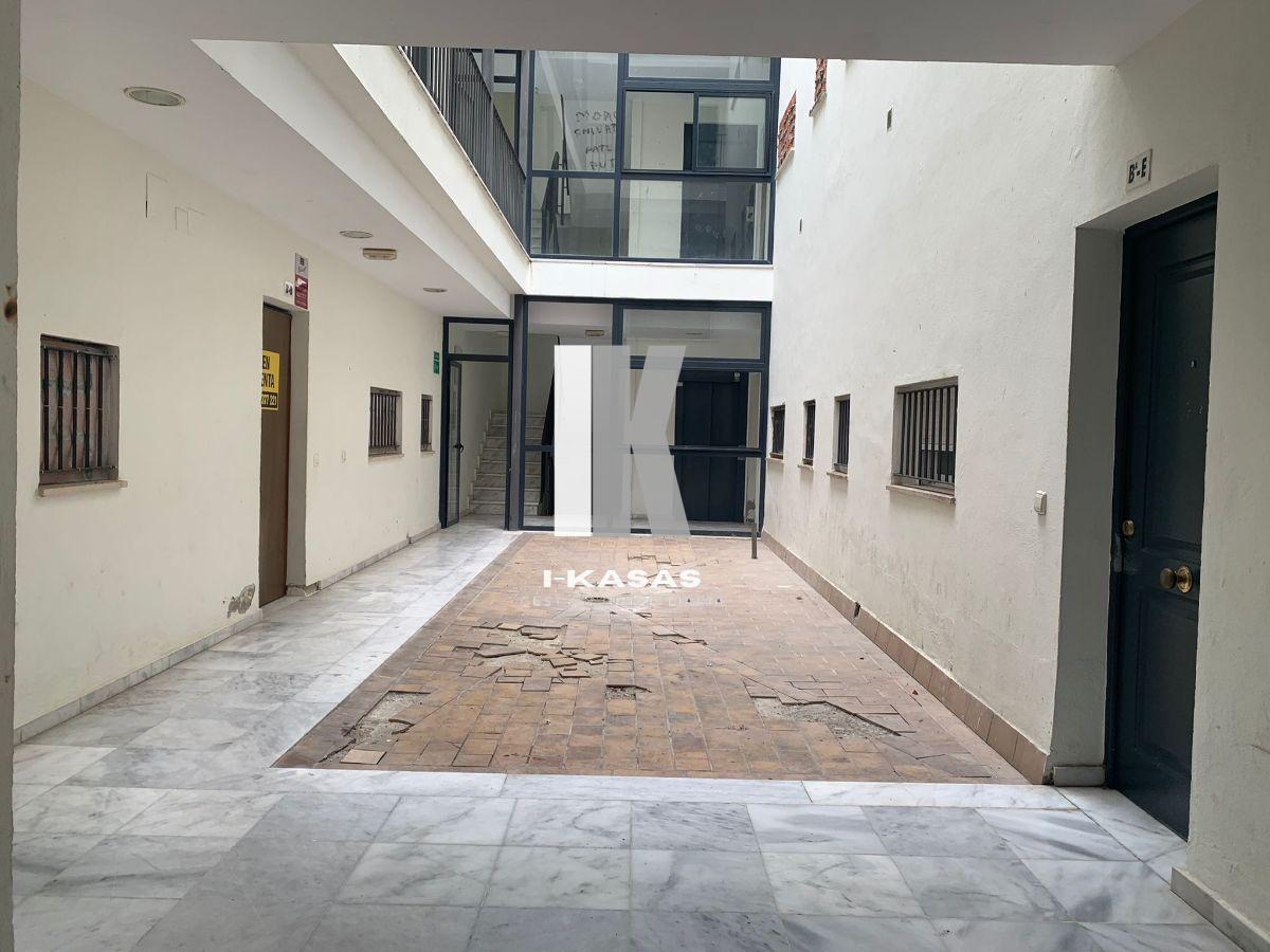 For sale of flat in Jerez de la Frontera