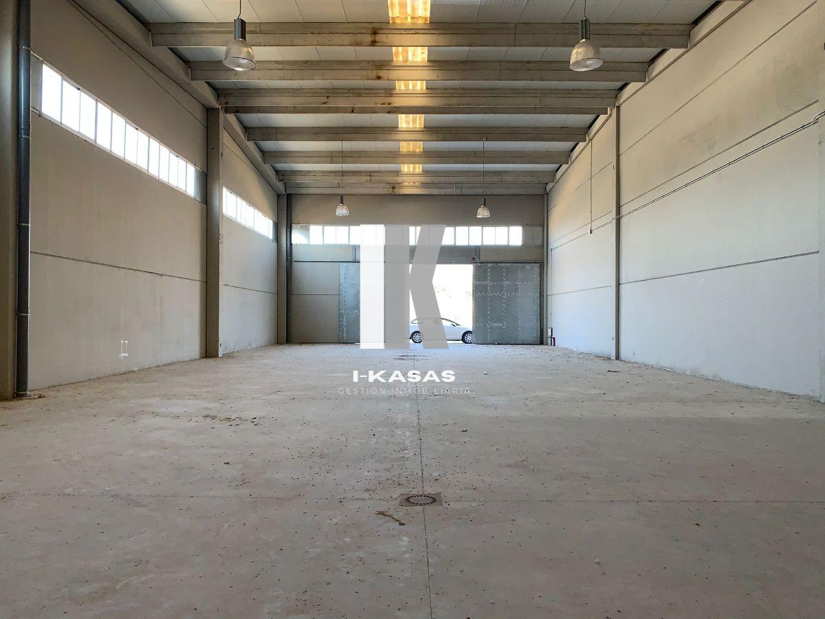 Venta de nave en Jerez de la Frontera