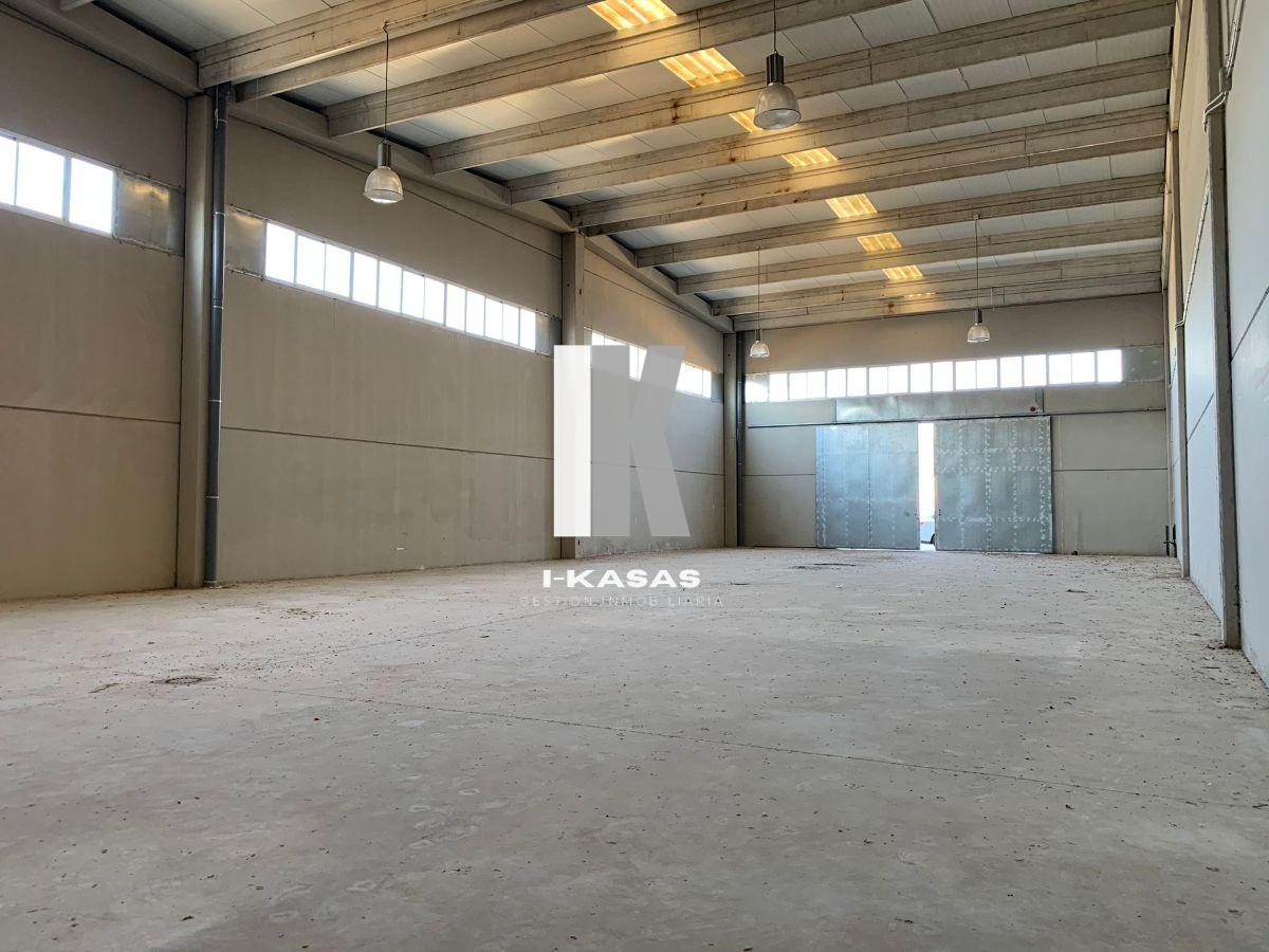 Venta de nave en Jerez de la Frontera