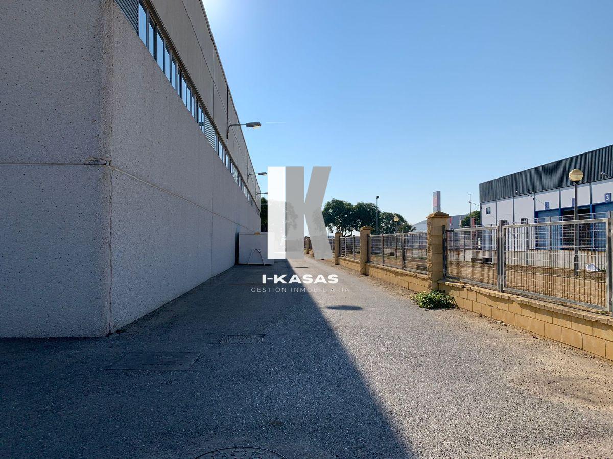 Venta de nave en Jerez de la Frontera