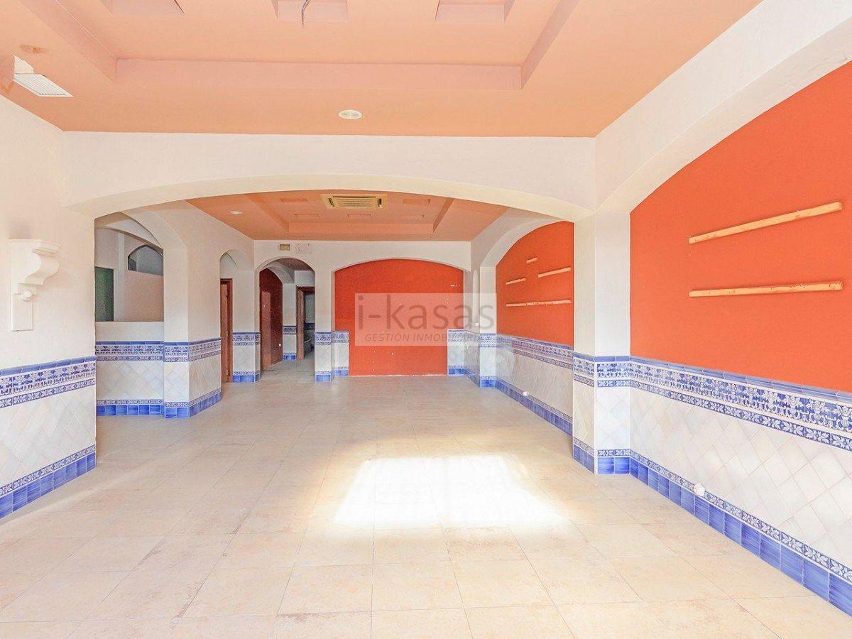 Venta de local comercial en Jerez de la Frontera