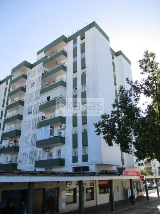 Venta de local comercial en Jerez de la Frontera