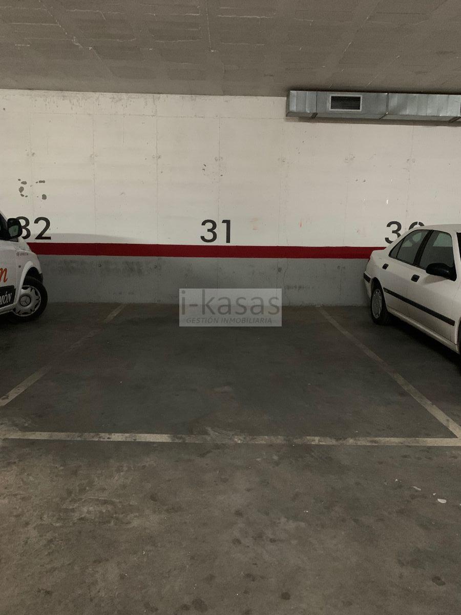 For sale of garage in Jerez de la Frontera