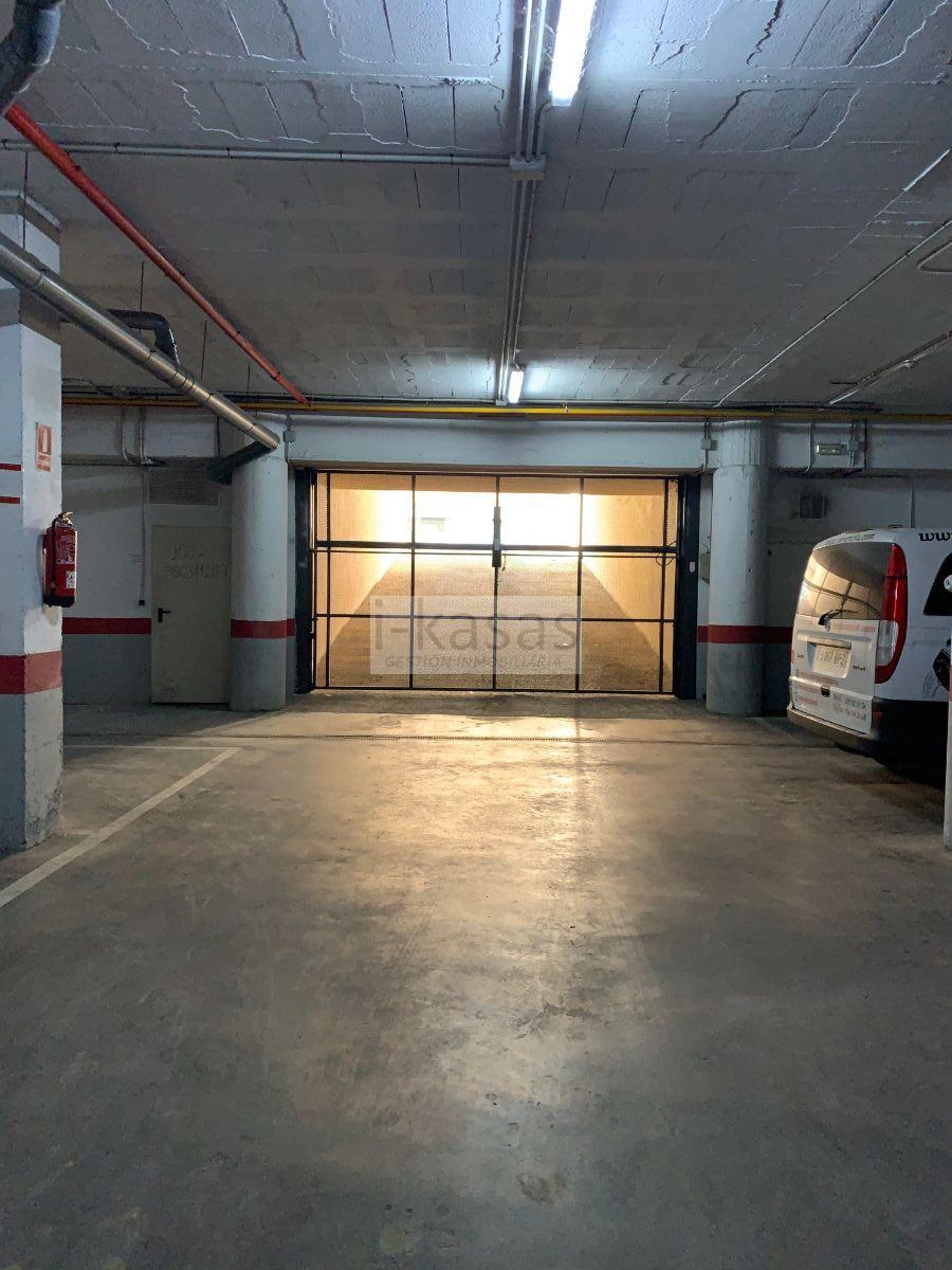 For sale of garage in Jerez de la Frontera