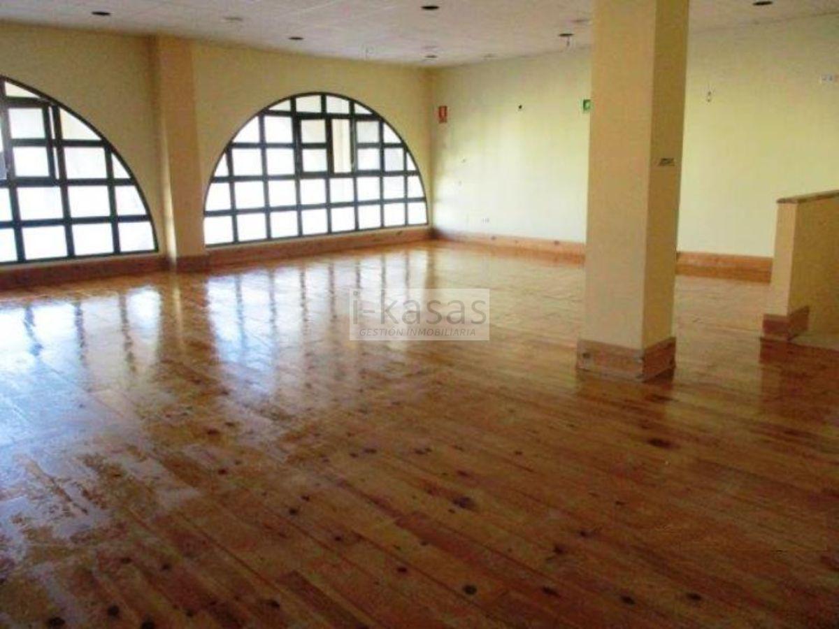 Venta de local comercial en Jerez de la Frontera