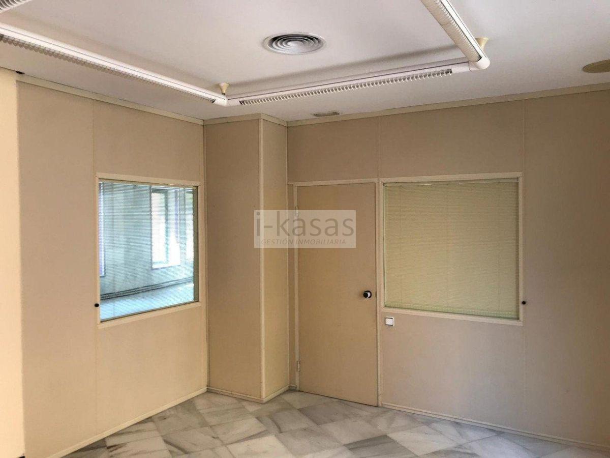 For sale of commercial in Jerez de la Frontera