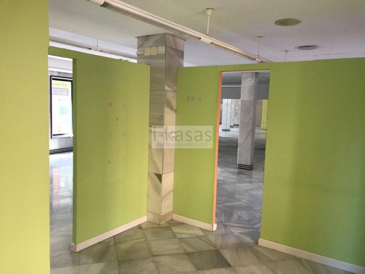 For sale of commercial in Jerez de la Frontera