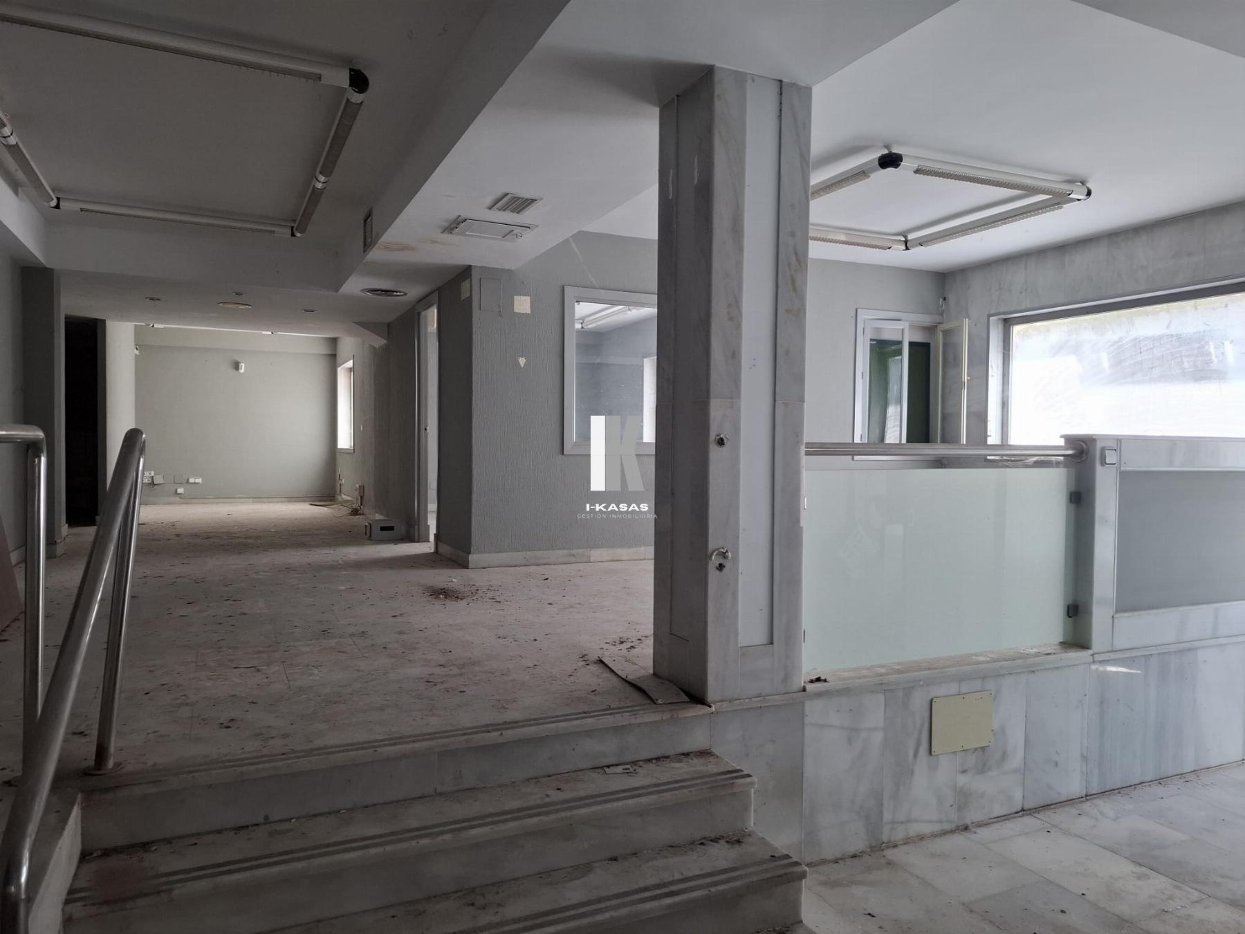 For sale of premises in Jerez de la Frontera