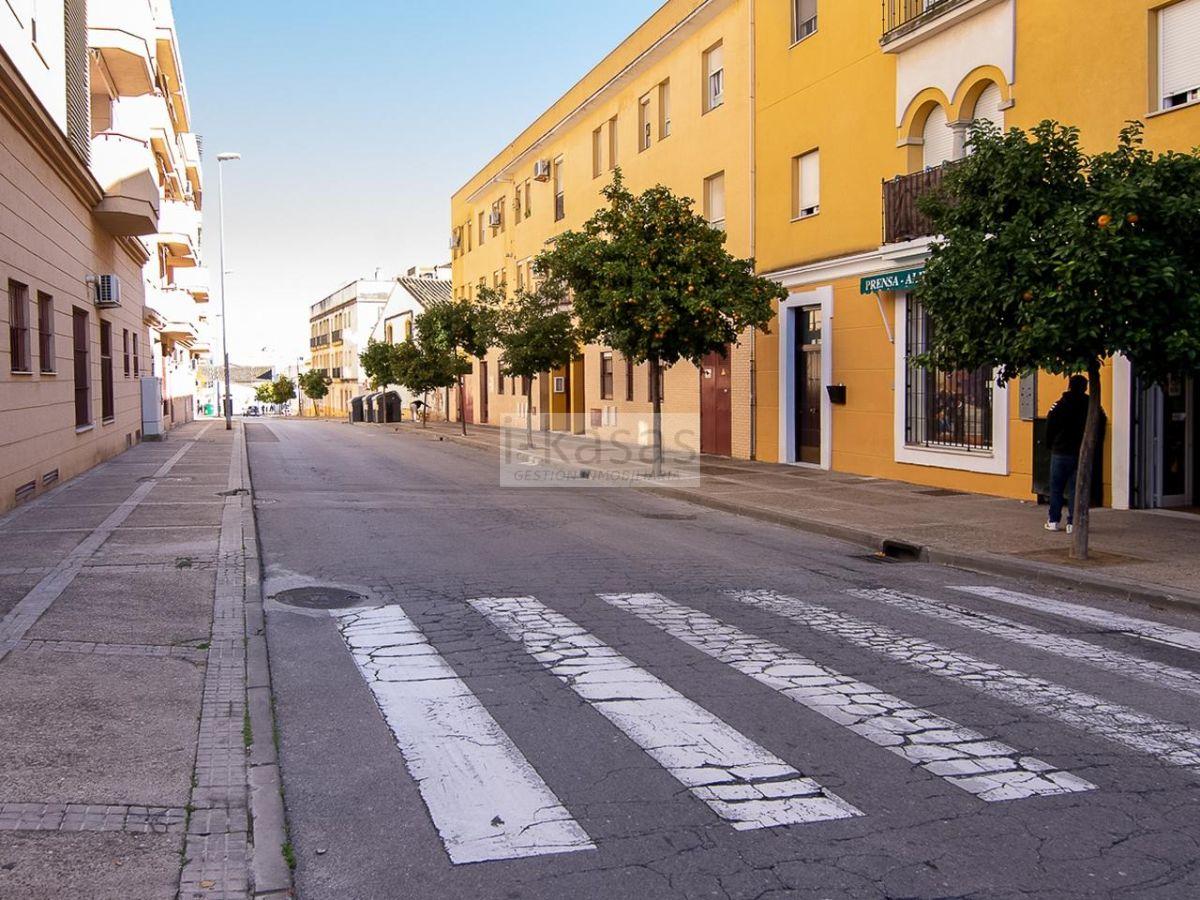 Venta de local comercial en Jerez de la Frontera