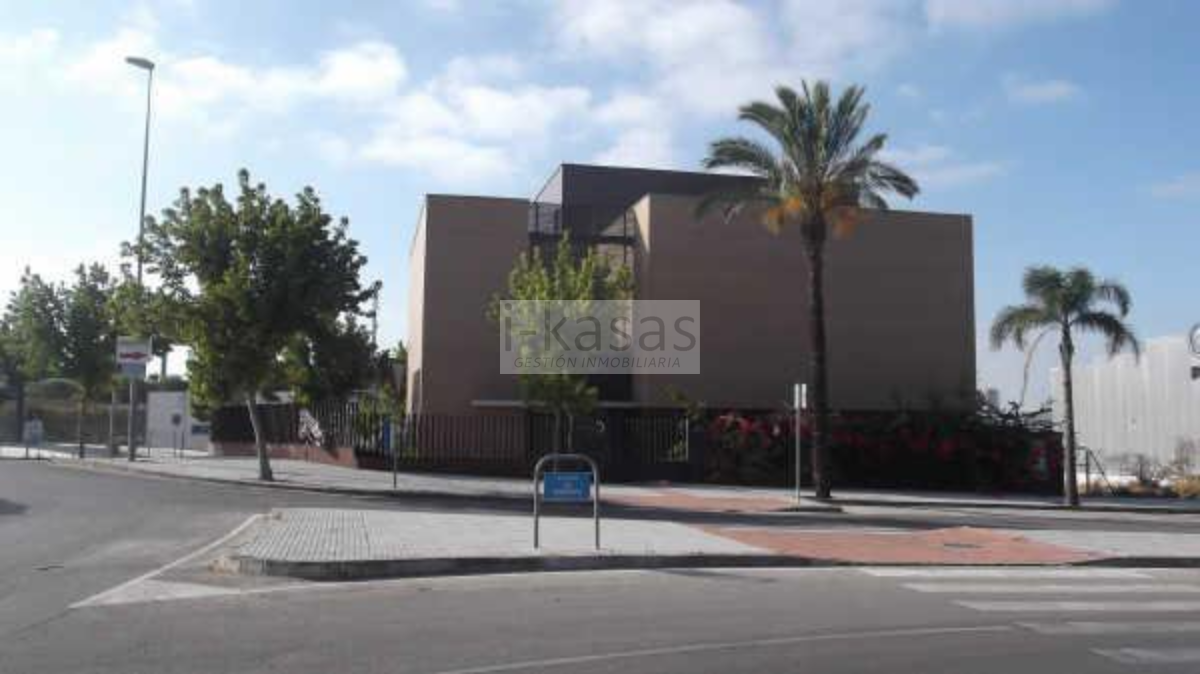 Venta de nave industrial en Jerez de la Frontera