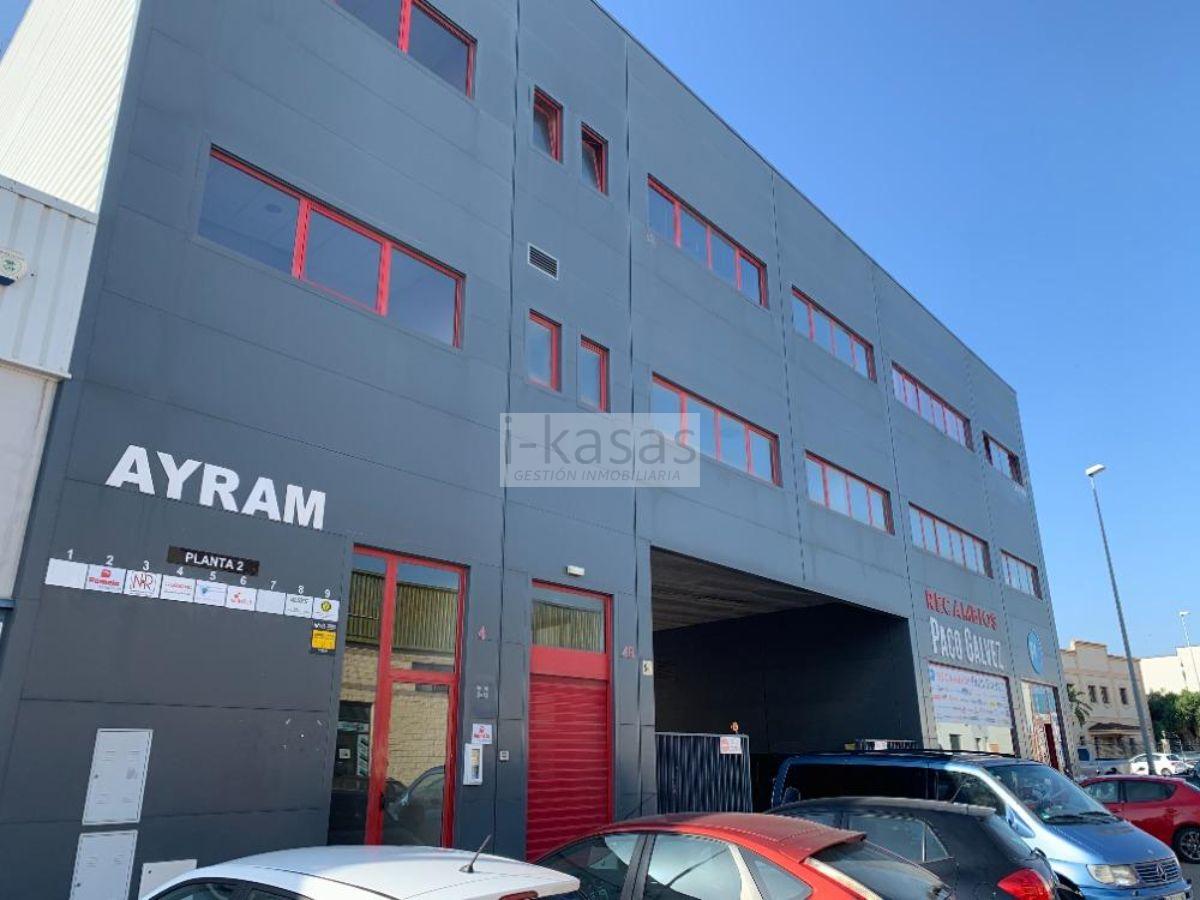 For sale of office in Jerez de la Frontera
