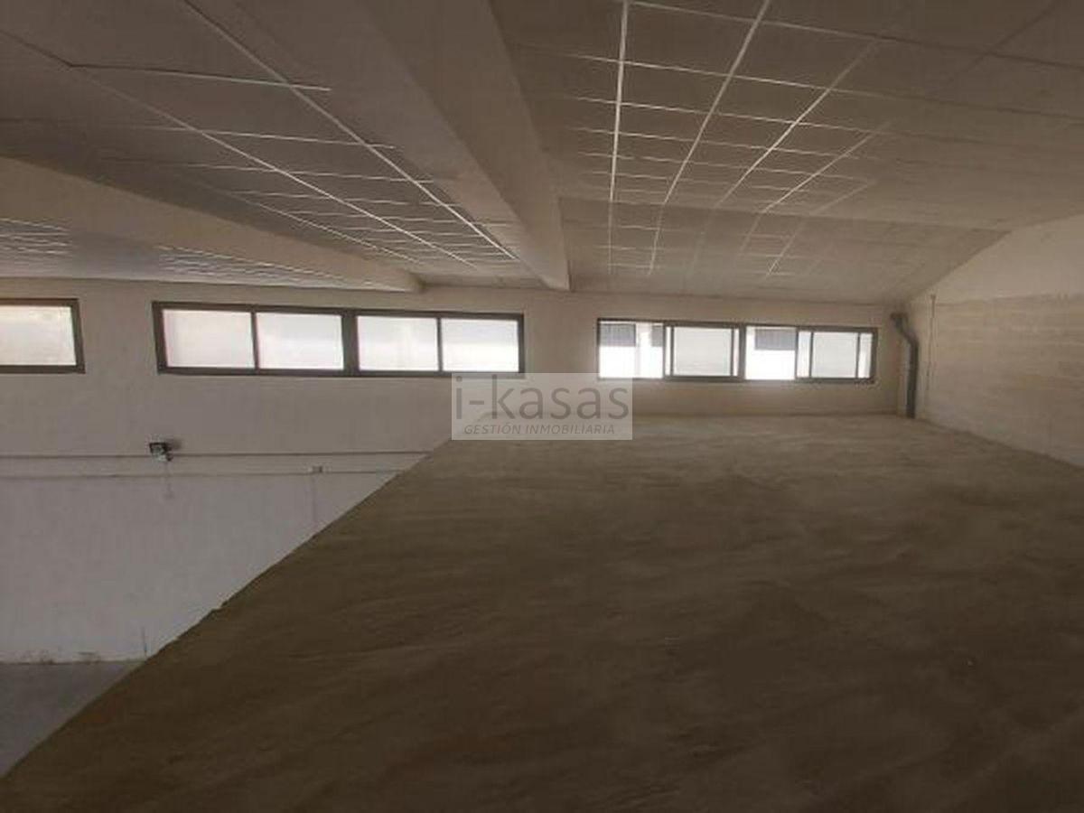 For sale of industrial plant/warehouse in Jerez de la Frontera