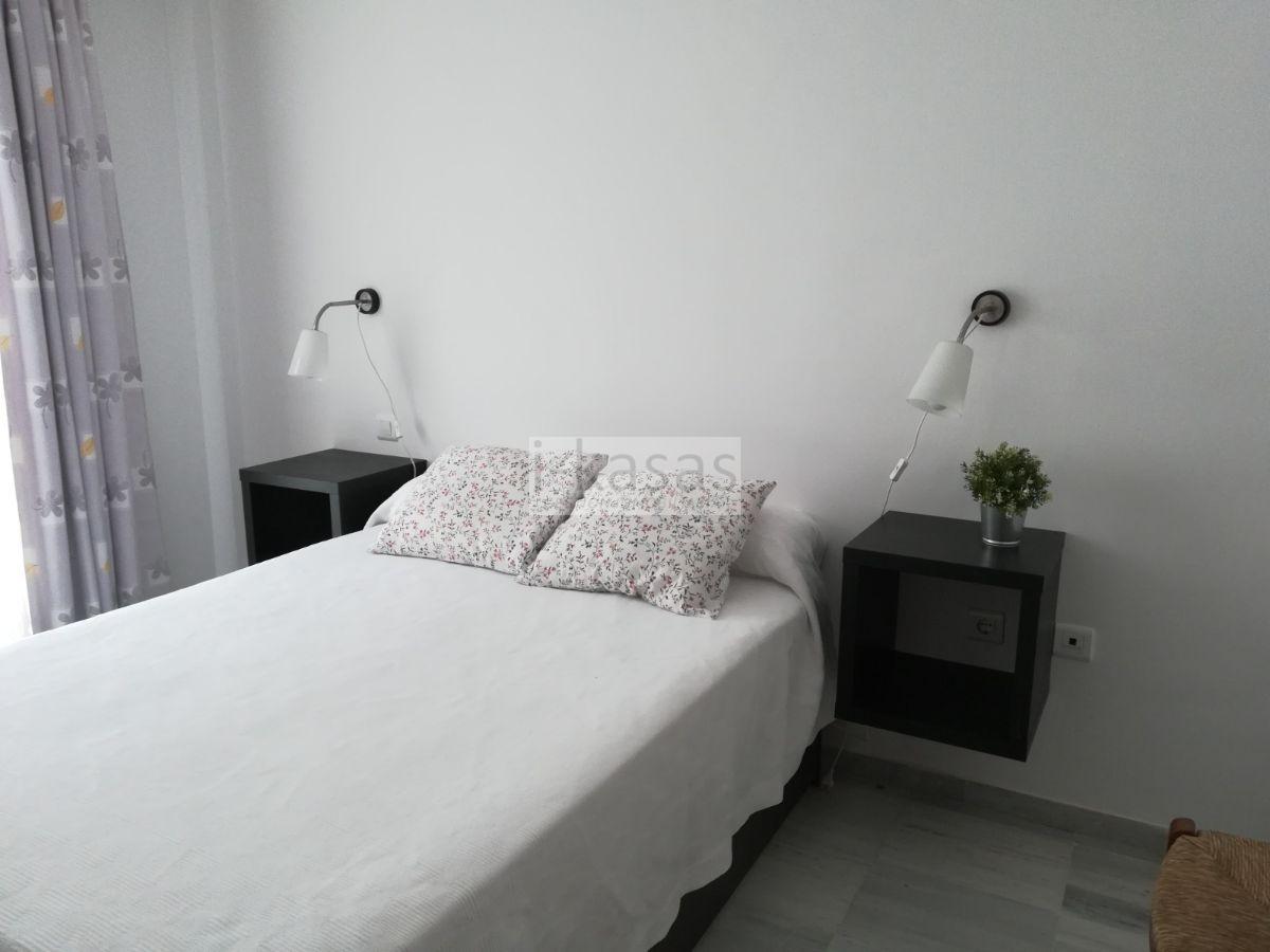 For sale of apartment in Sanlúcar de Barrameda