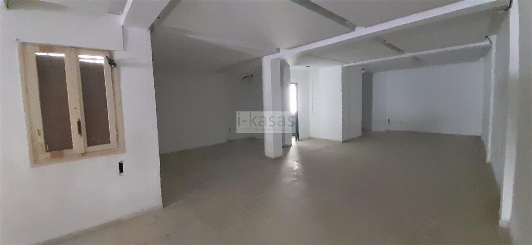 Venta de local comercial en Jerez de la Frontera