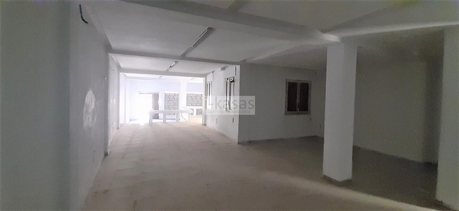 Venta de local comercial en Jerez de la Frontera