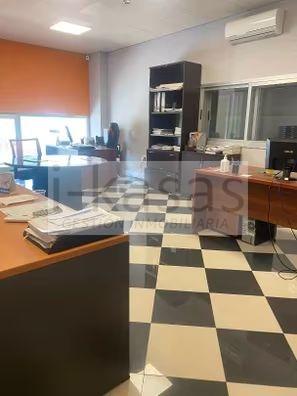 Venta de nave industrial en Jerez de la Frontera