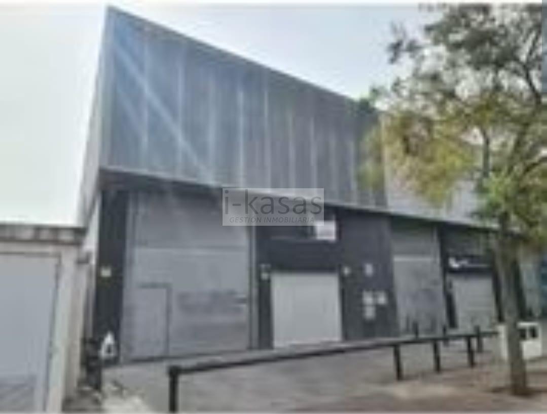 For sale of industrial plant/warehouse in Jerez de la Frontera