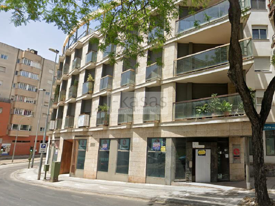 For sale of commercial in Jerez de la Frontera