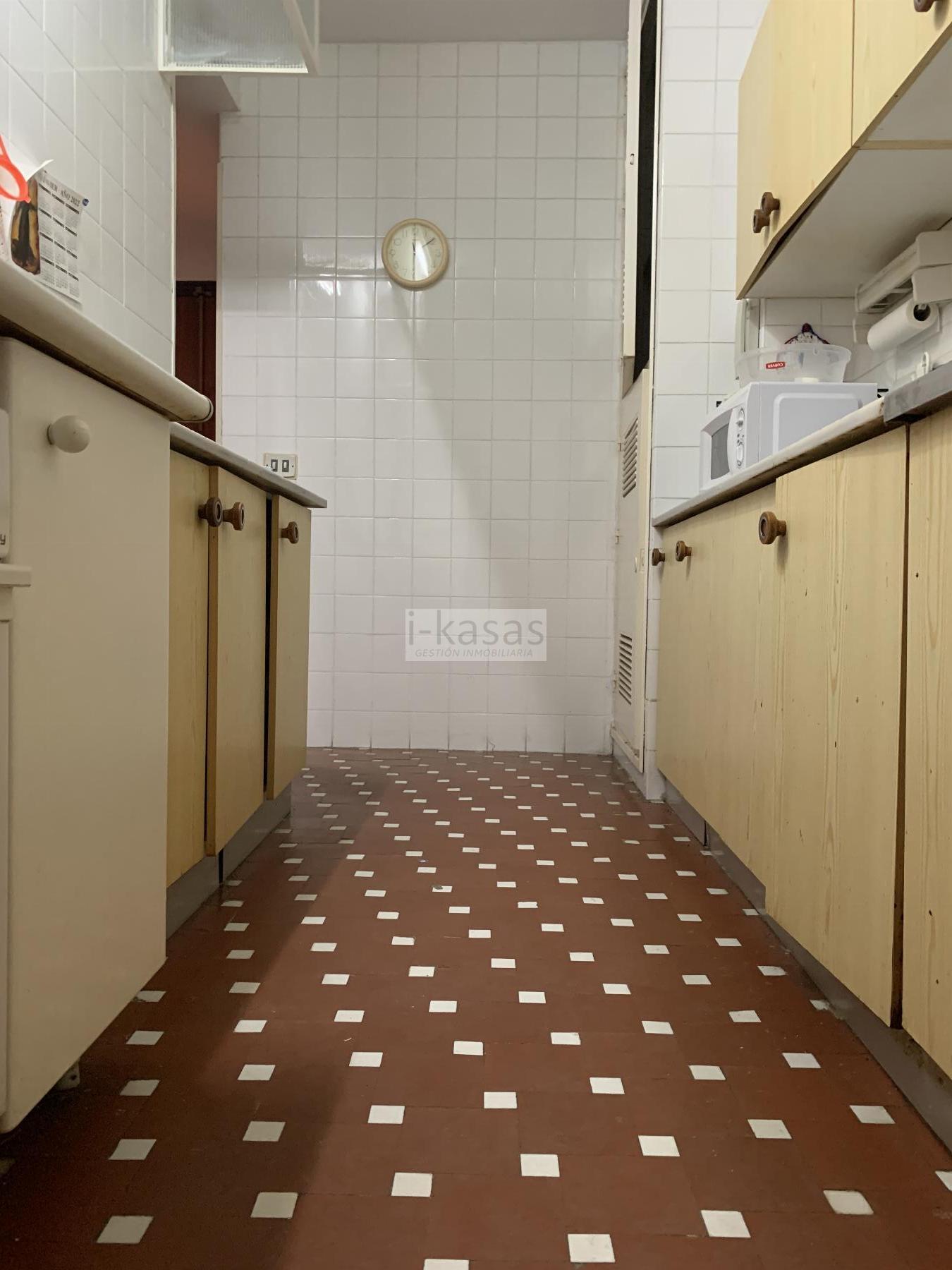 For sale of flat in Jerez de la Frontera