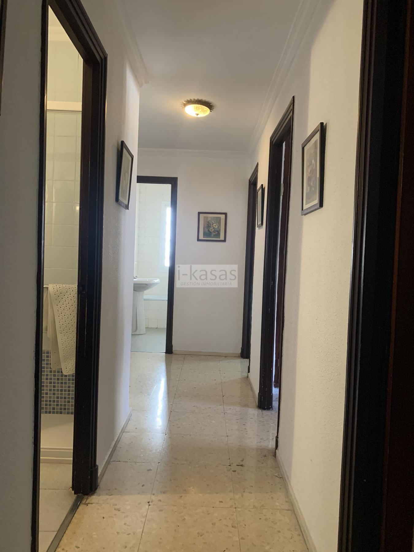 For sale of flat in Jerez de la Frontera