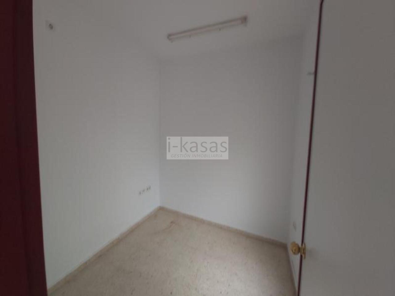 For sale of commercial in Jerez de la Frontera