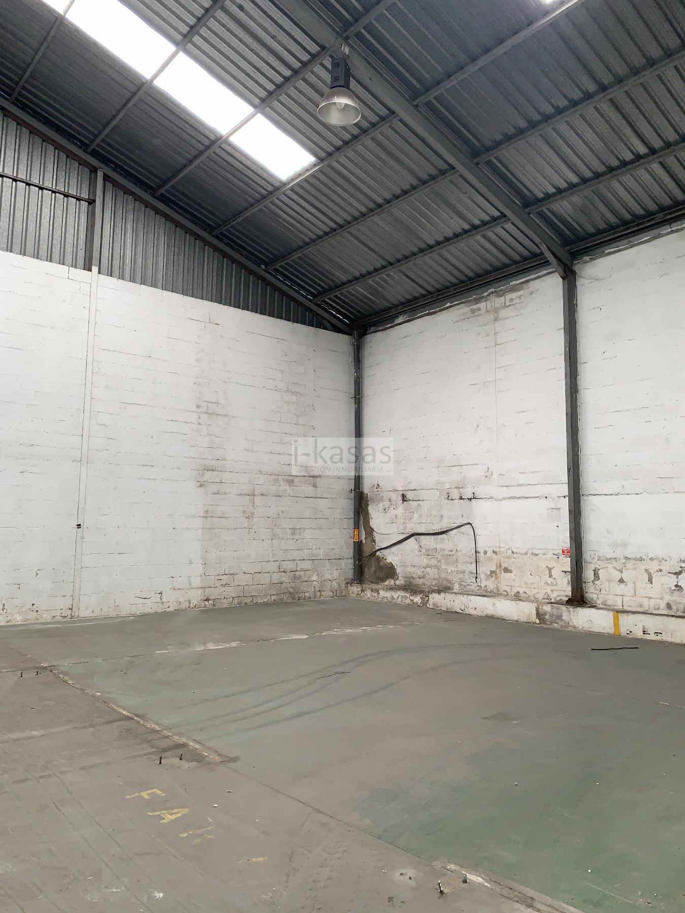 For rent of industrial plant/warehouse in Jerez de la Frontera