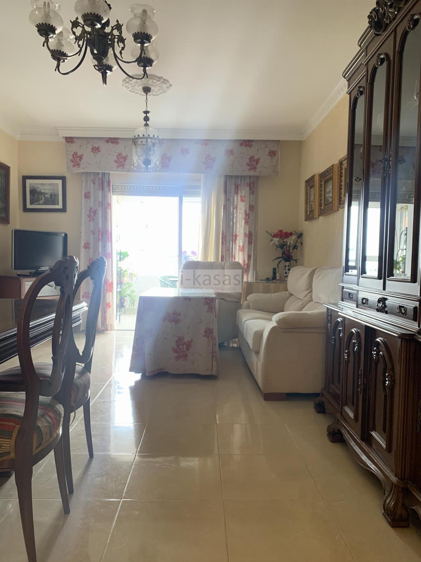 For sale of flat in Jerez de la Frontera