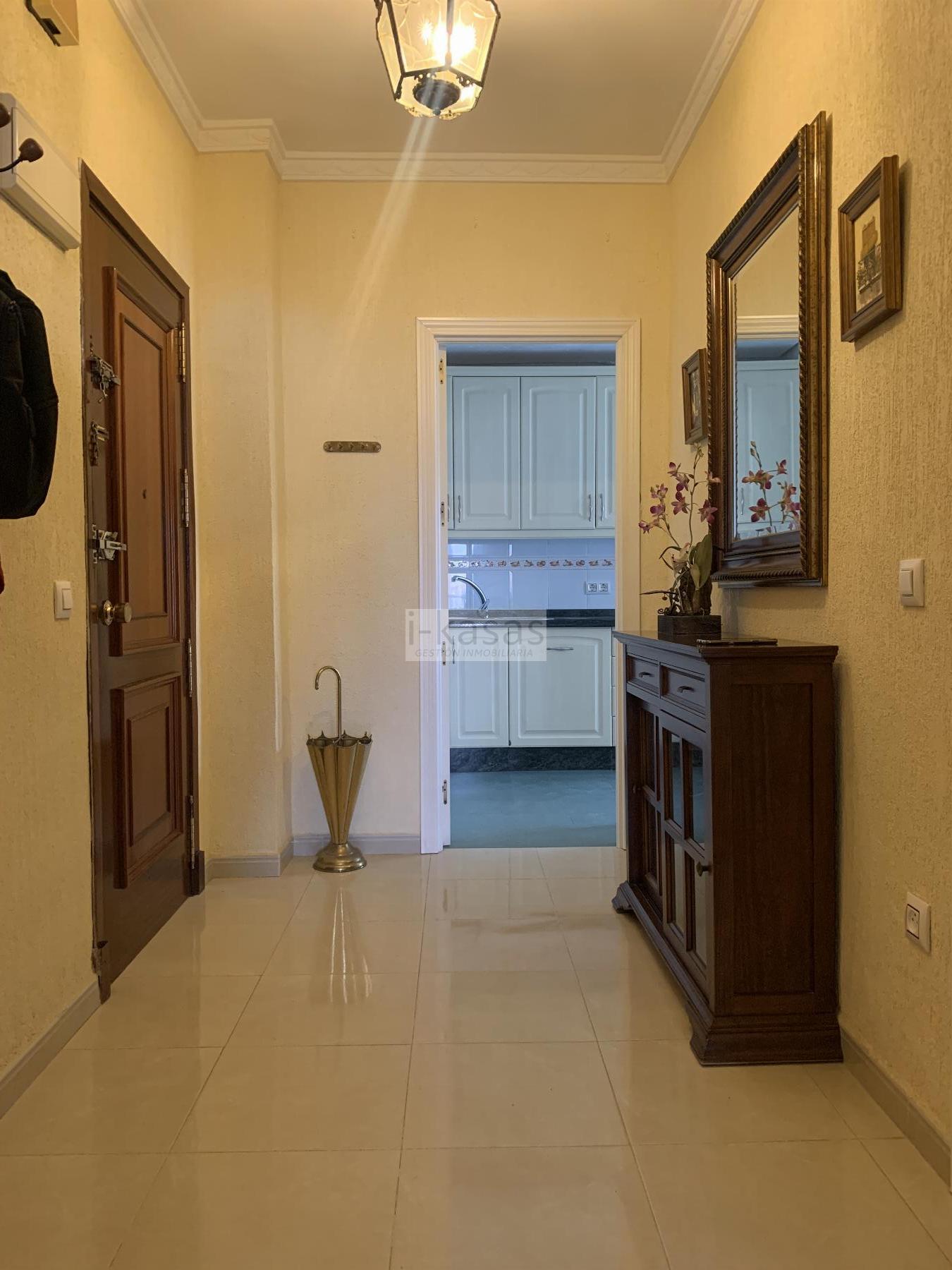 For sale of flat in Jerez de la Frontera