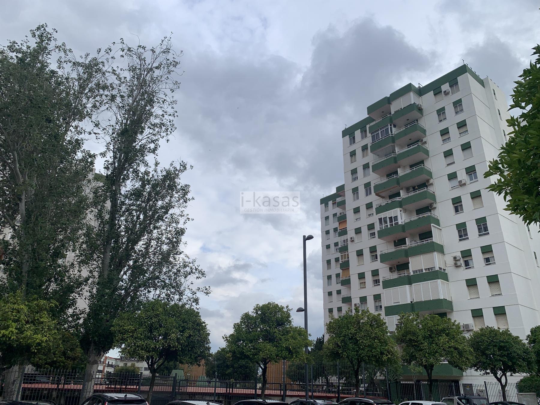 For sale of flat in Jerez de la Frontera