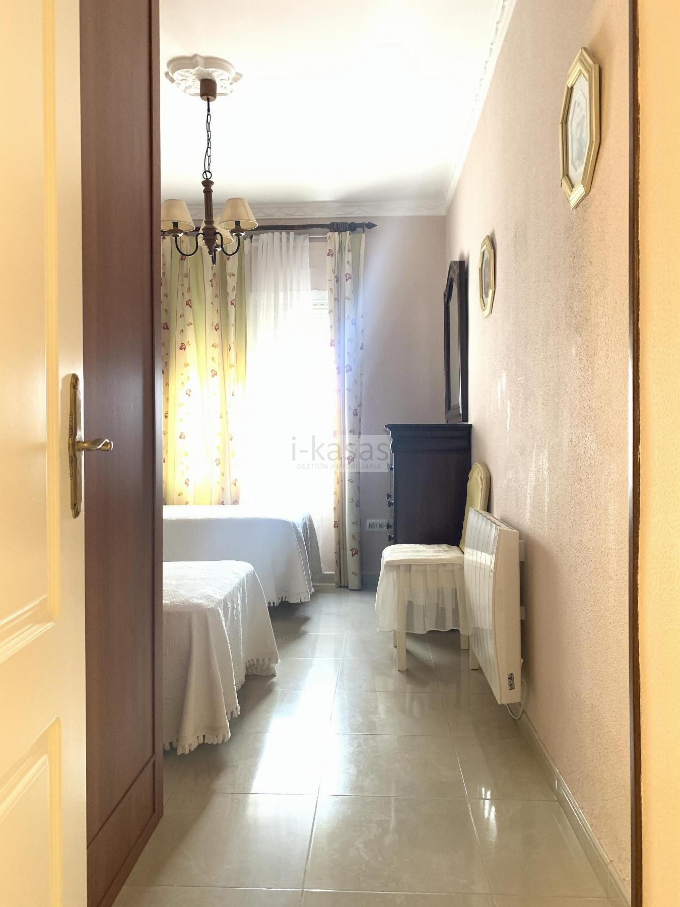 For sale of flat in Jerez de la Frontera