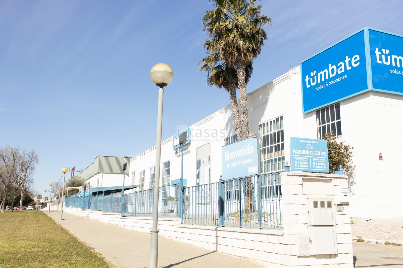 For sale of industrial plant/warehouse in Jerez de la Frontera