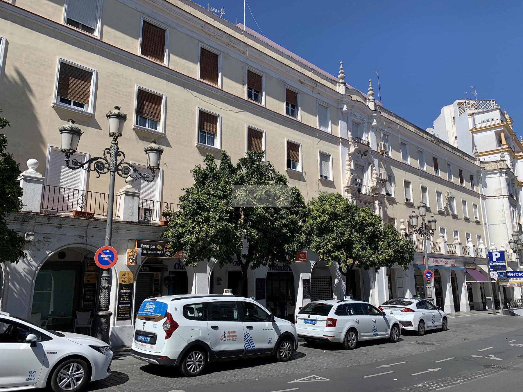 For sale of flat in Jerez de la Frontera
