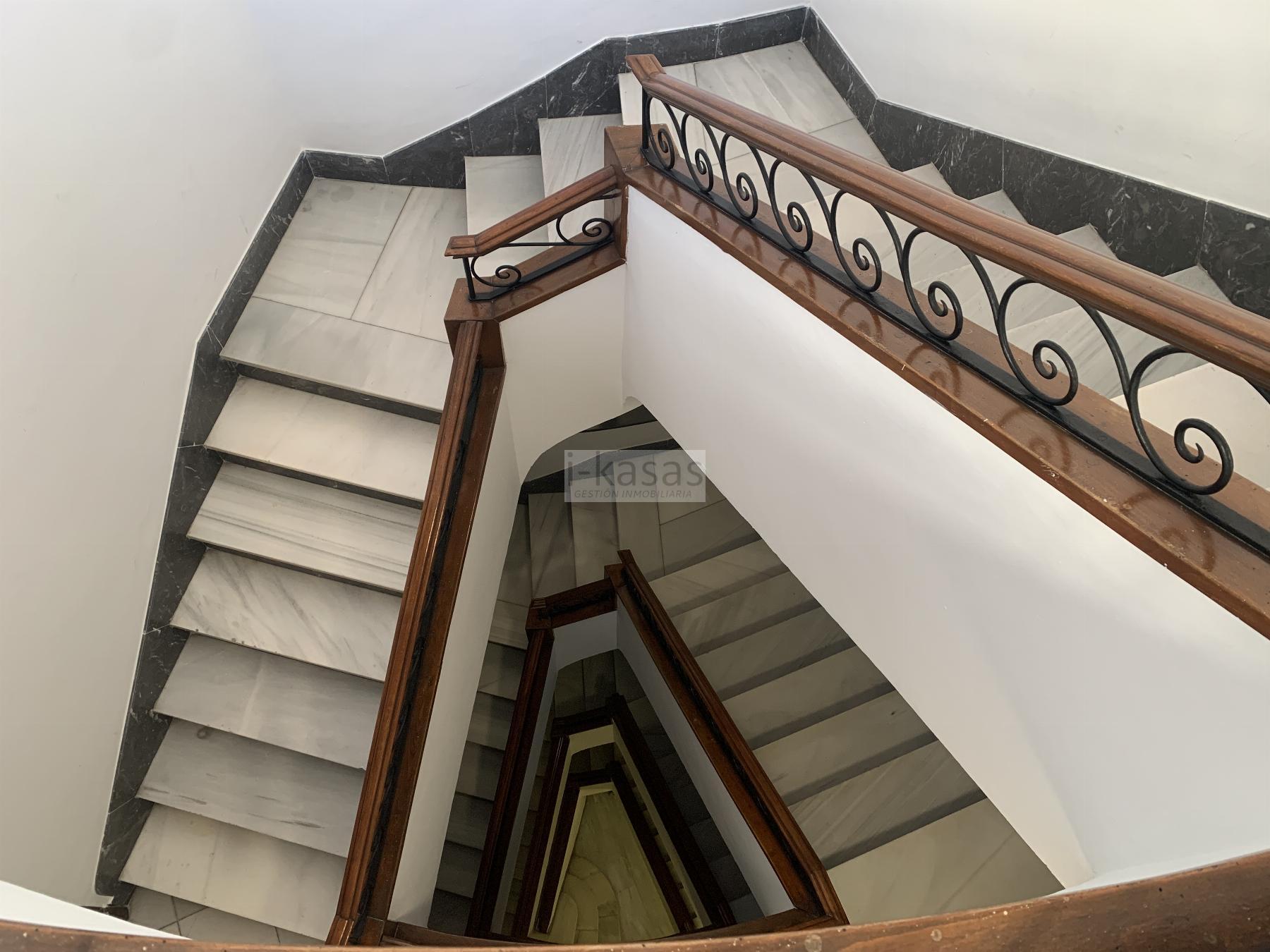 For sale of flat in Jerez de la Frontera