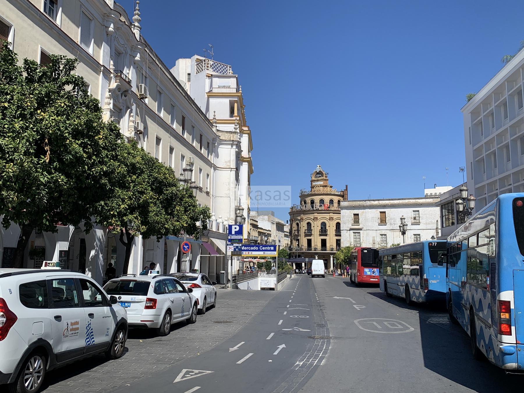 For sale of flat in Jerez de la Frontera