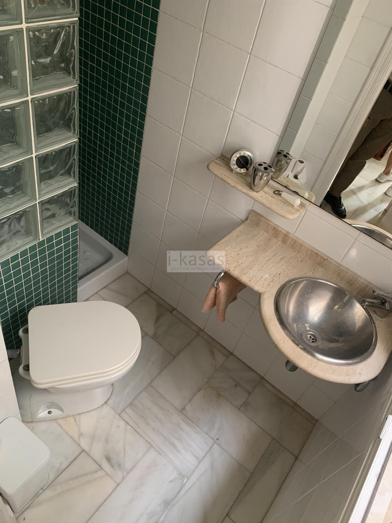For sale of flat in Jerez de la Frontera
