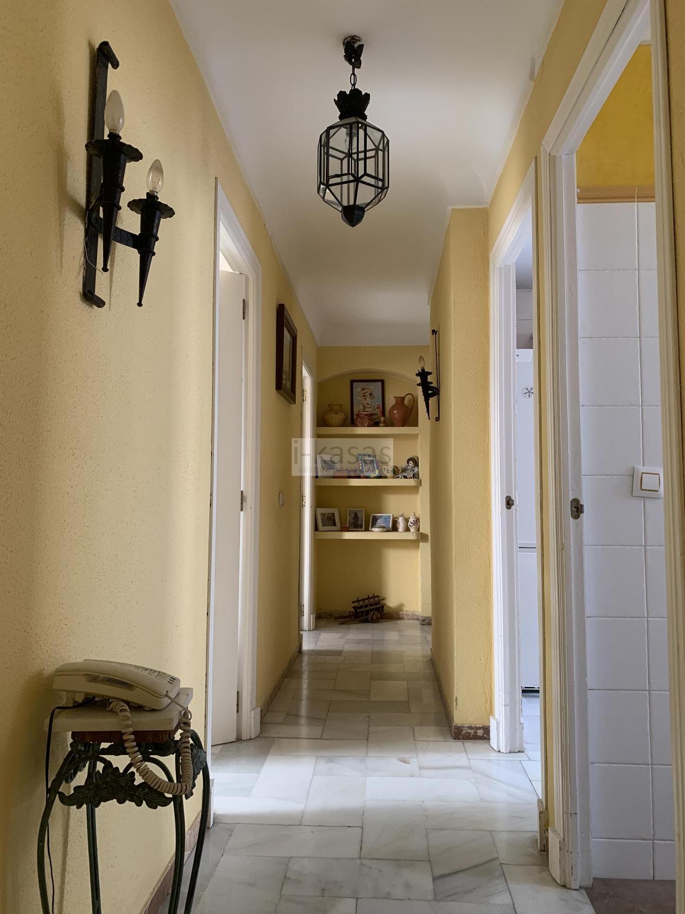 For sale of flat in Jerez de la Frontera